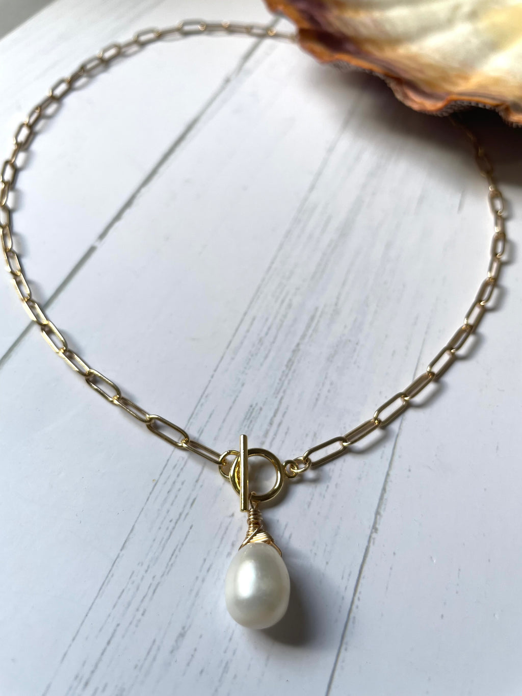 Lady of Pearl Necklace